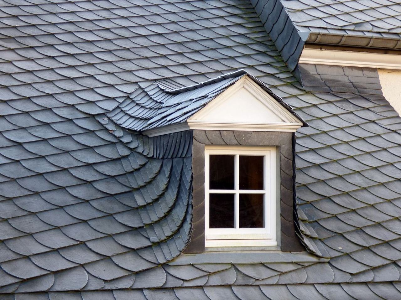 Why Slate Roofs Outlast Most Materials and What Homeowners Should Know Before Choosing One