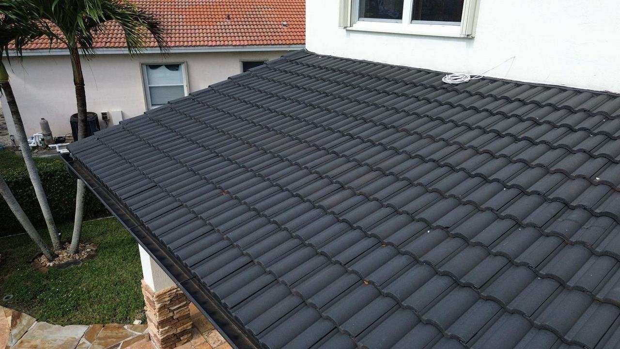 Tile vs. Shingle Roofing: Which Is Best for Homes in Broward and Miami-Dade?