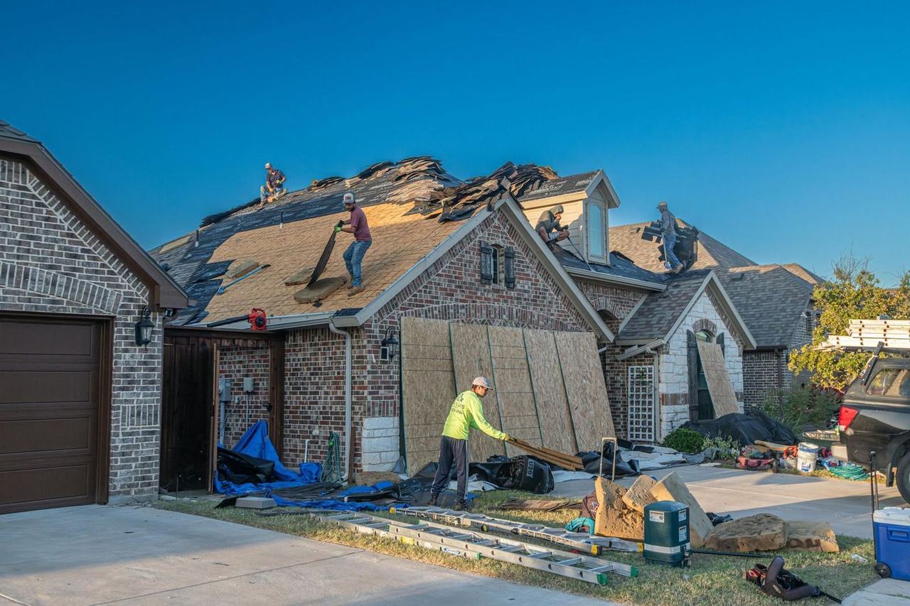 When a Roof Repair Voids Your Manufacturer Warranty (and How to Avoid It)